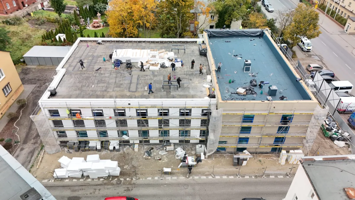 dji_fly_20251017_123430_0211_1760697275384_photo