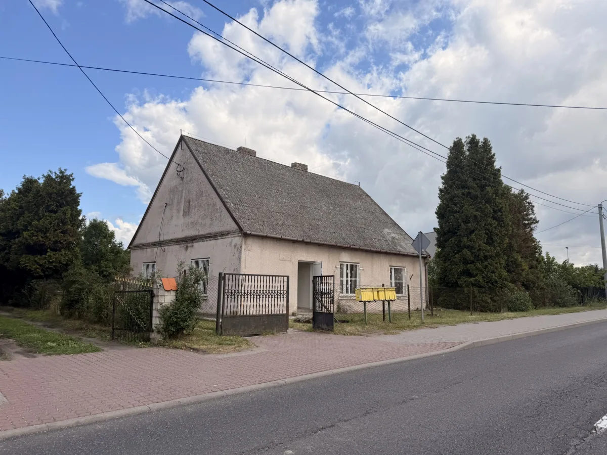 Nowa inwestycja w Dąbrowie Biskupiej – przebudowa biblioteki gminnej