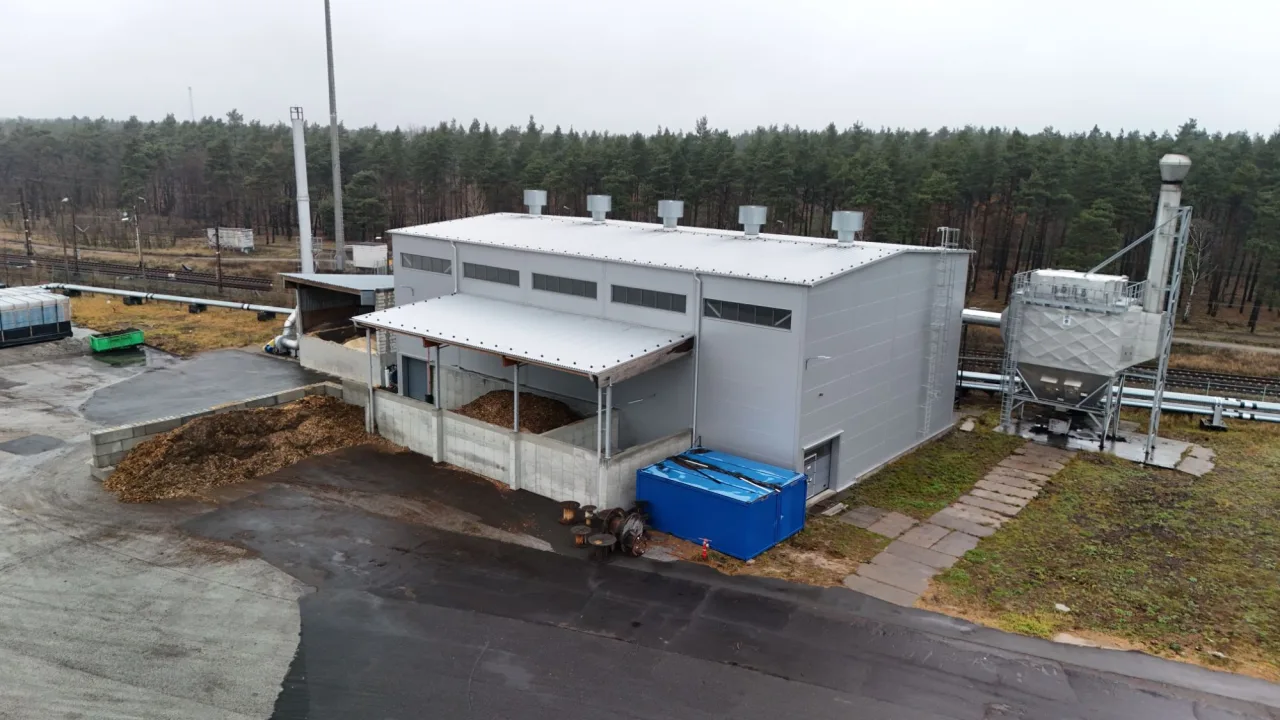 dji_fly_20241204_122912_0001_1733316268985_photo.jpeg