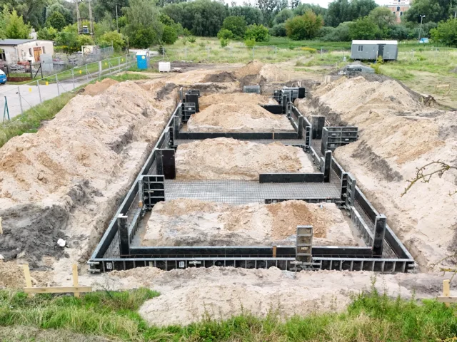 Sierpień 2025