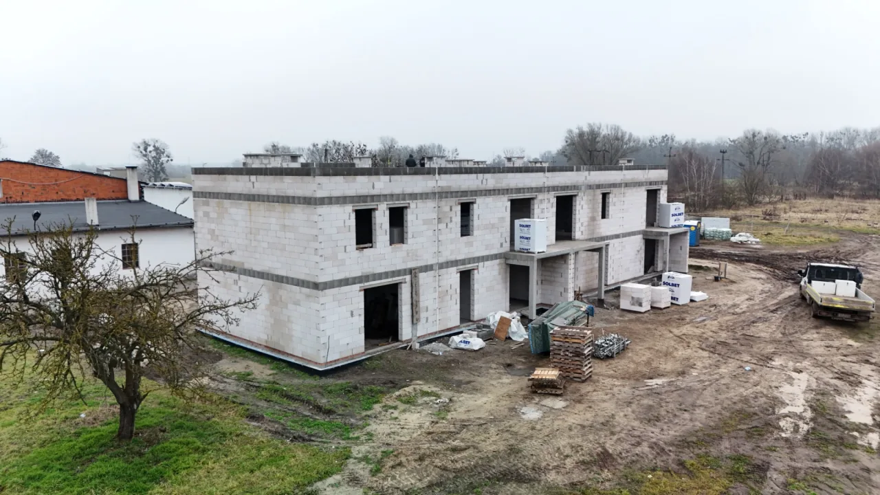 dji_fly_20251215_121828_0328_1765797188686_photo.jpeg