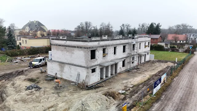 dji_fly_20251215_121916_0330_1765797186681_photo.jpeg